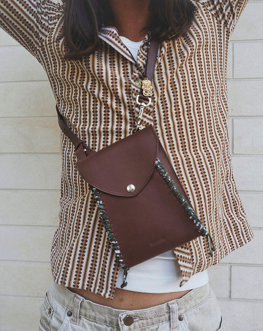 NANGA-Pochette enveloppe en cuir-Brun & bandana vert Sacs vendor-unknown