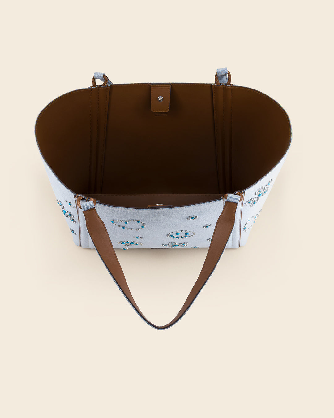 MAINE STUD - Sac Cabas en Denim BLEU PALE avec Clous et Cabochons Turquoises Sacs Ponctuations