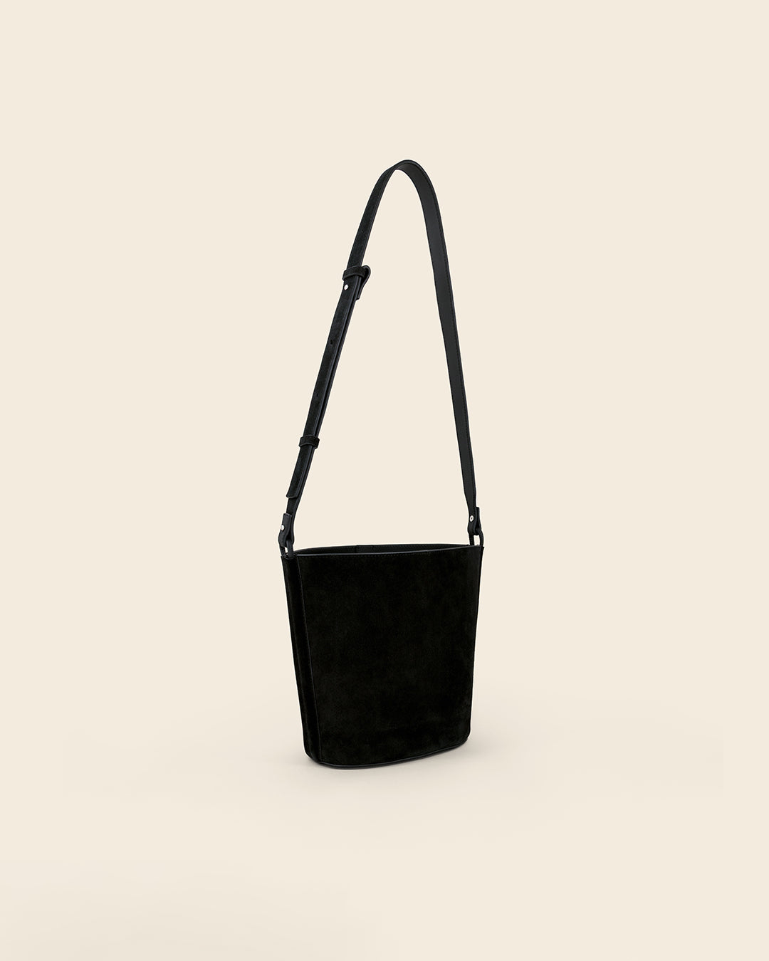 IOWA STUD - Sac seau en suede - Noir avec Clous et Cabochons Turquoises Sacs PONCTUATIONS