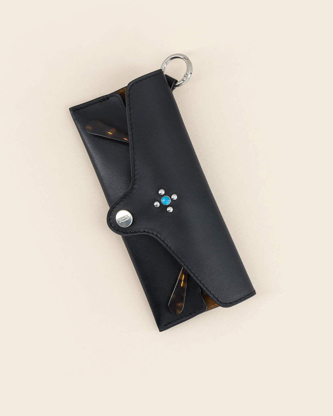 ULAKAM STUD -Étui à lunettes en cuir - Noir avec Clous et Cabochons Turquoises Étui à lunettes Ponctuations