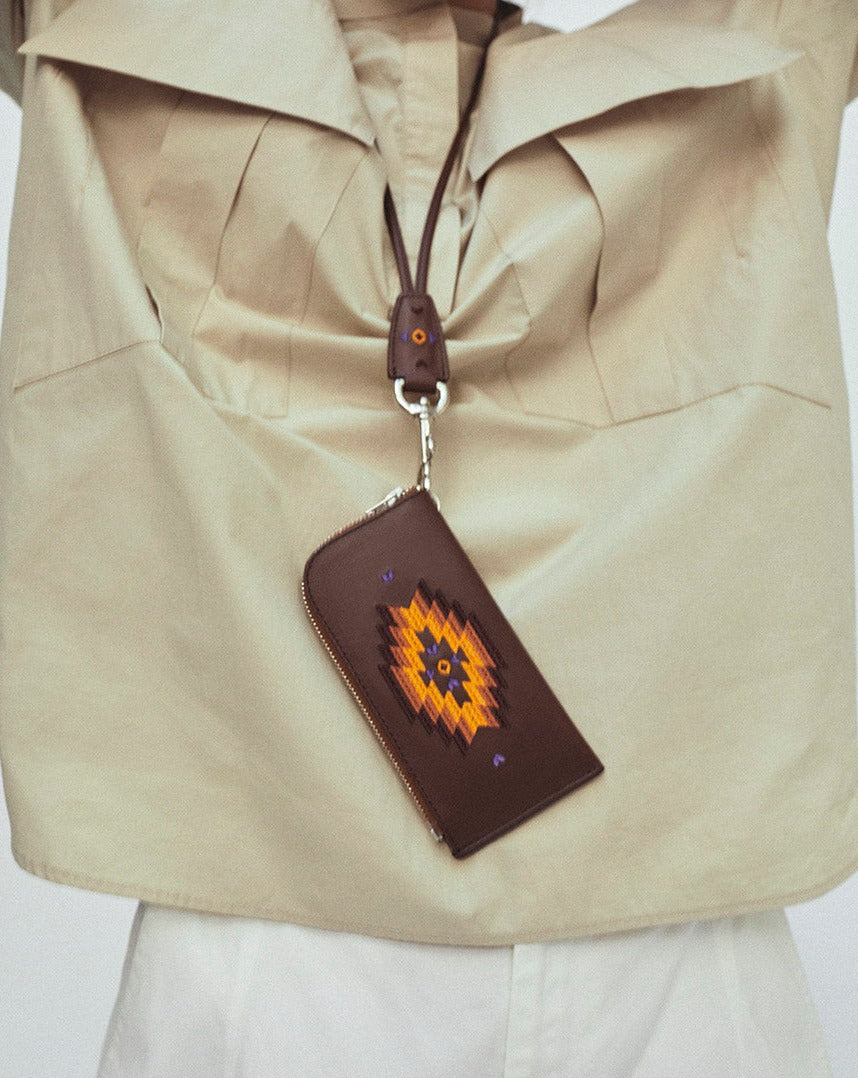 COOK - Carabiner - Brown leather & multicolored embroidery
