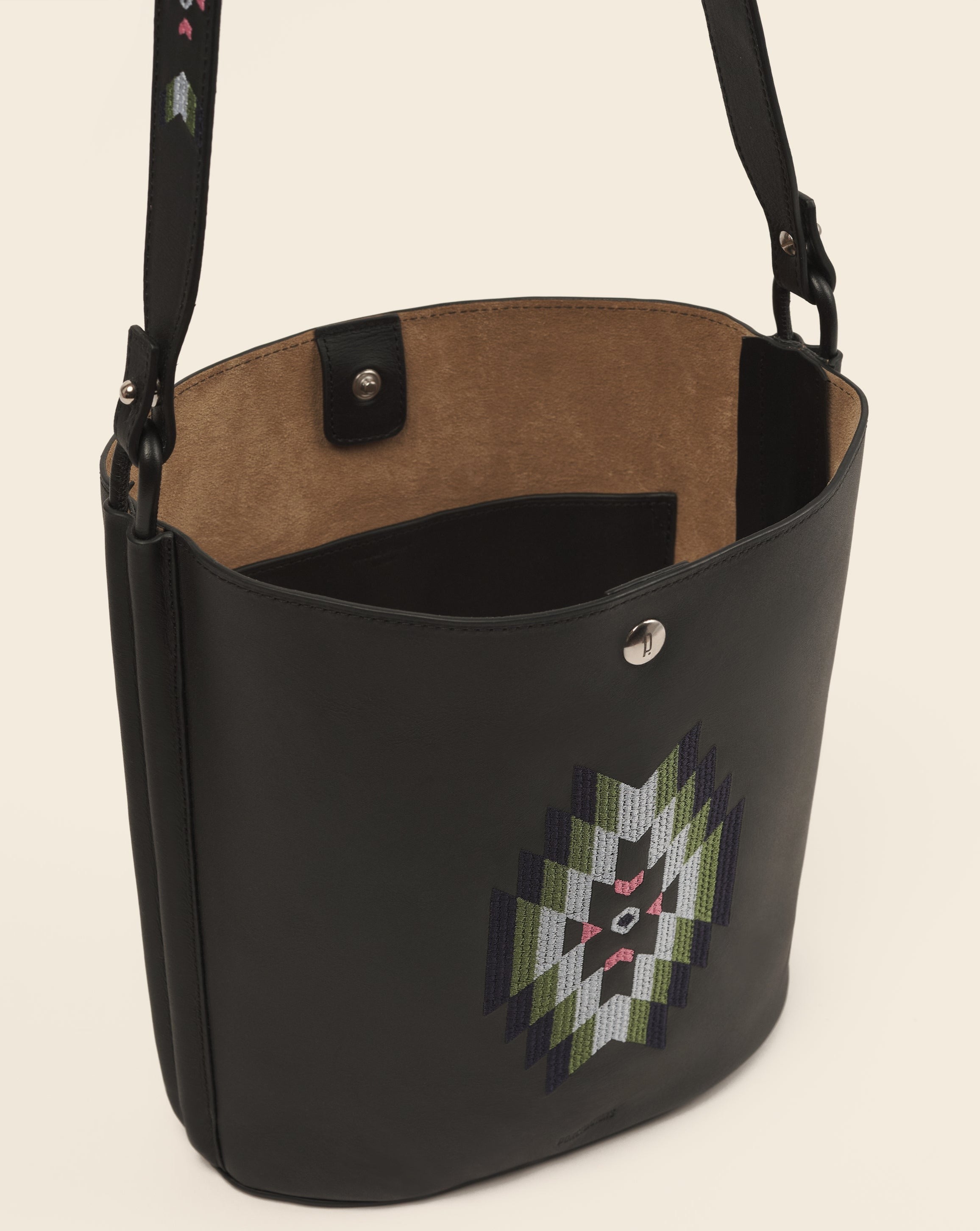 IOWA - Leather bucket bag - Black leather & multicolored embroidery