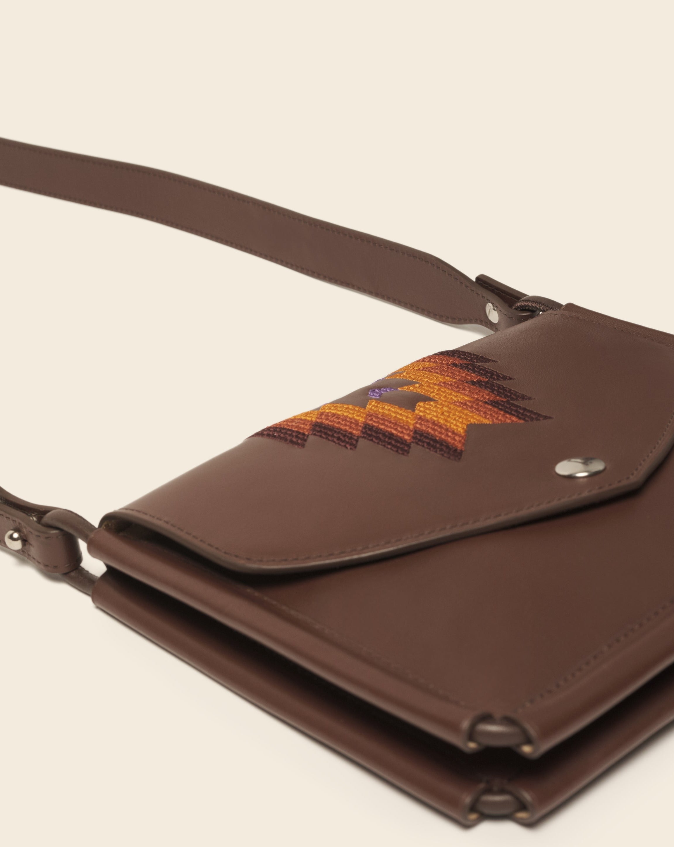KANSAS - Leather duo pouch bag - Brown leather & multicolored embroidery