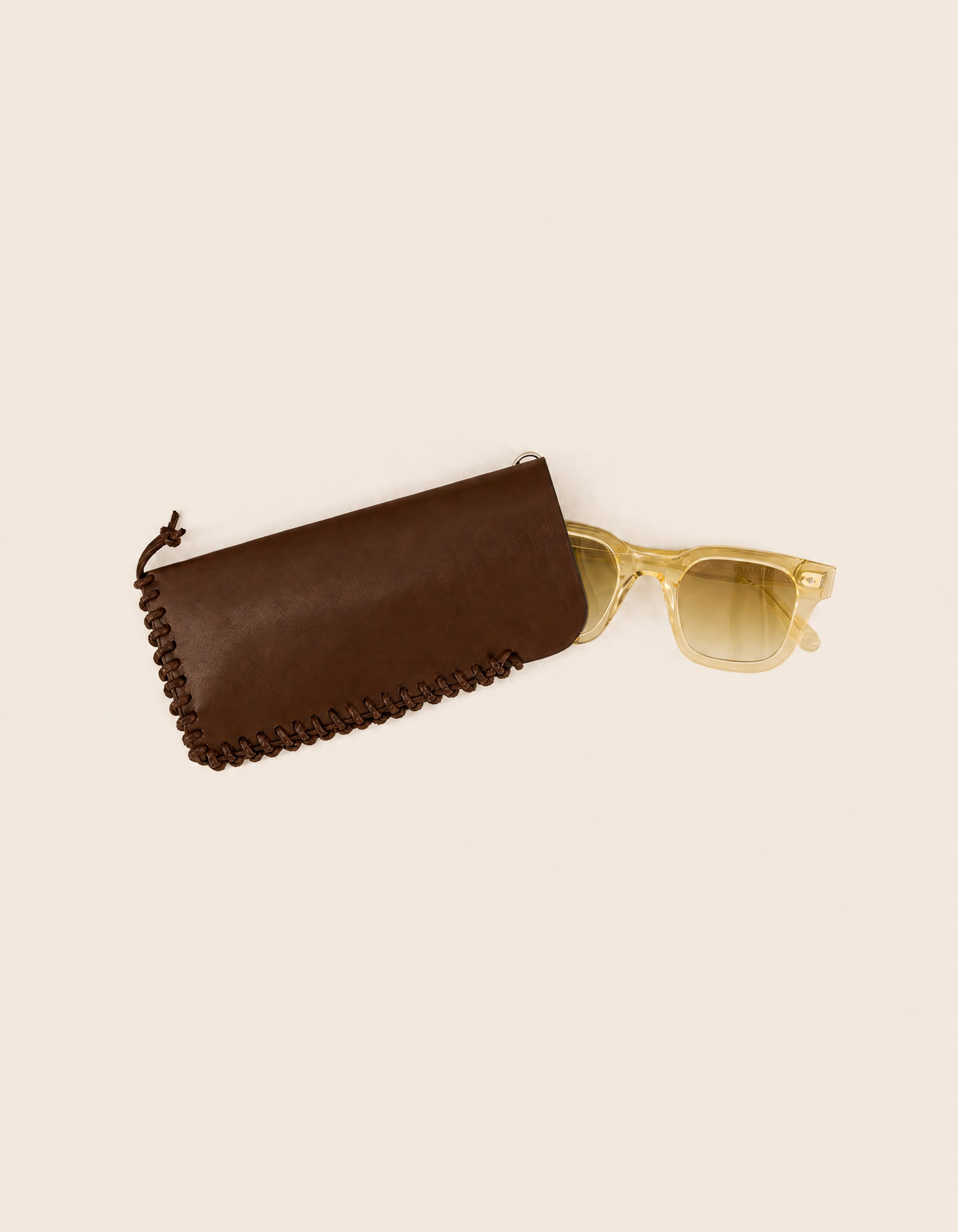 MAKALU - Bordeaux leather glasses case &amp; burgundy leather braiding