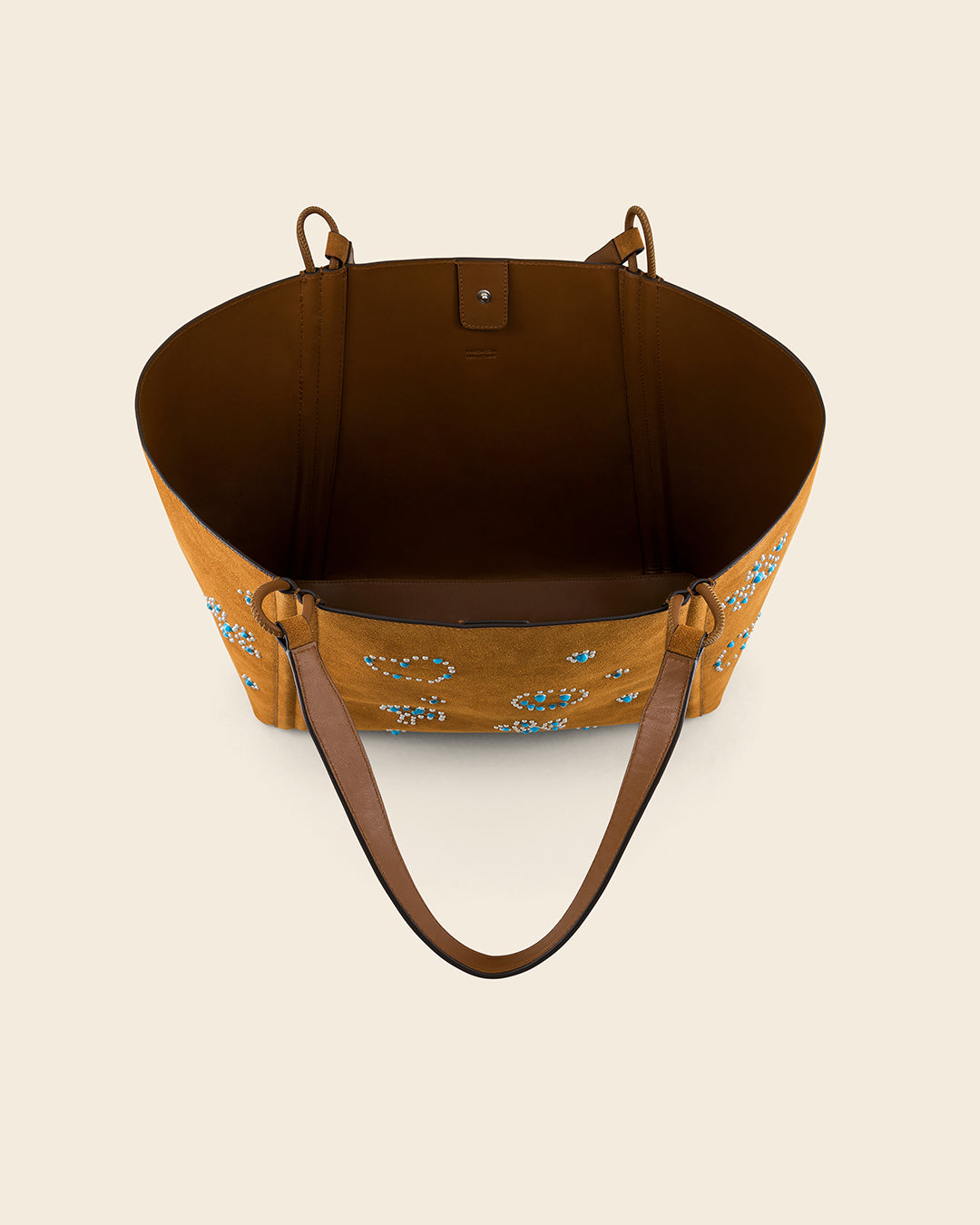 MAINE STUD - Sac Cabas en Suède Cognac avec Clous et Cabochons Turquoises Sacs Ponctuations