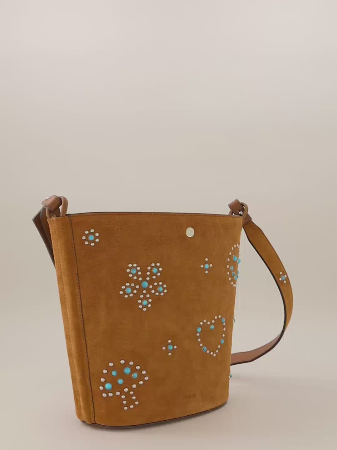 IOWA STUD - Sac seau en suede - Cognac avec Clous et Cabochons Turquoises Sacs PONCTUATIONS